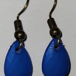 Blue Solid Faceted Small Teardrop Earrings